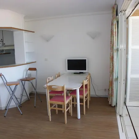 Apartment Cap Esterel Les Bastides : 3 Pieces Mer Au Calme O6 - Esterel Vacances 273la *